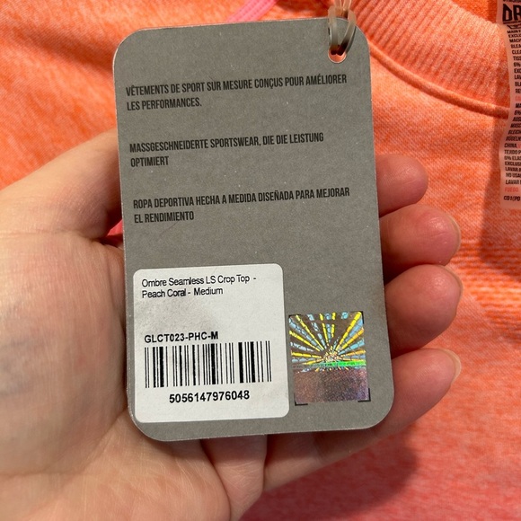 Gymshark Long Sleeve Crop Top - Medium NWT - Picture 4 of 6